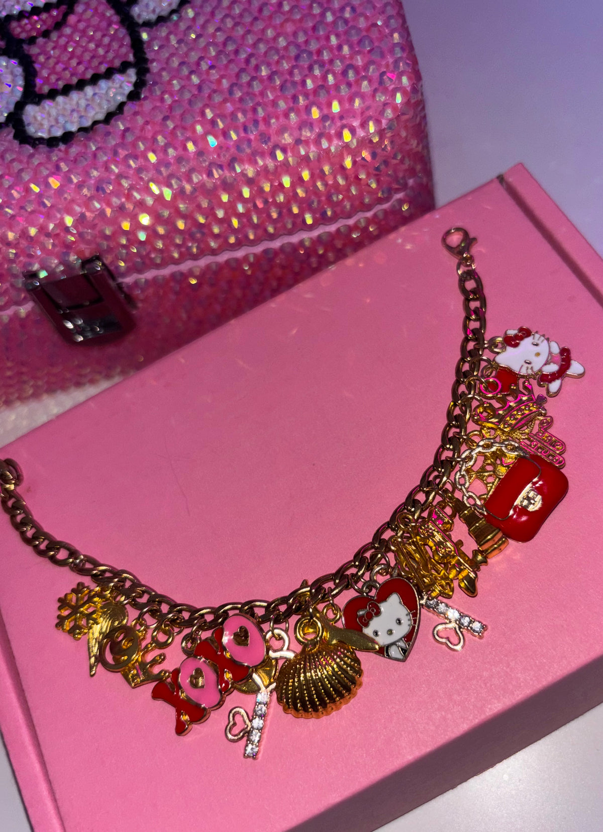 Gold & red HELLO KITTY charm bracelet