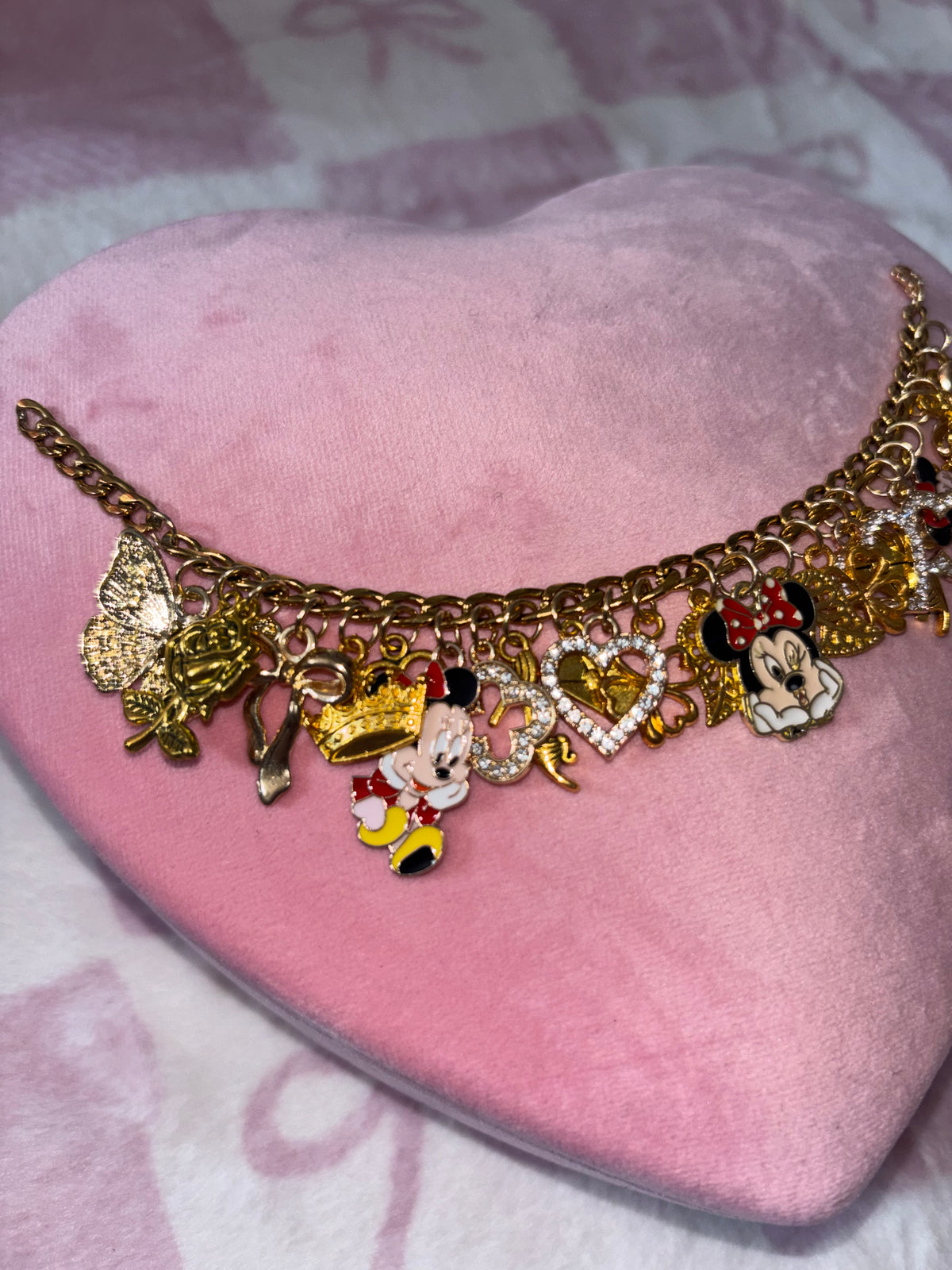 Gold MINNIE MOUSE charm bracelet