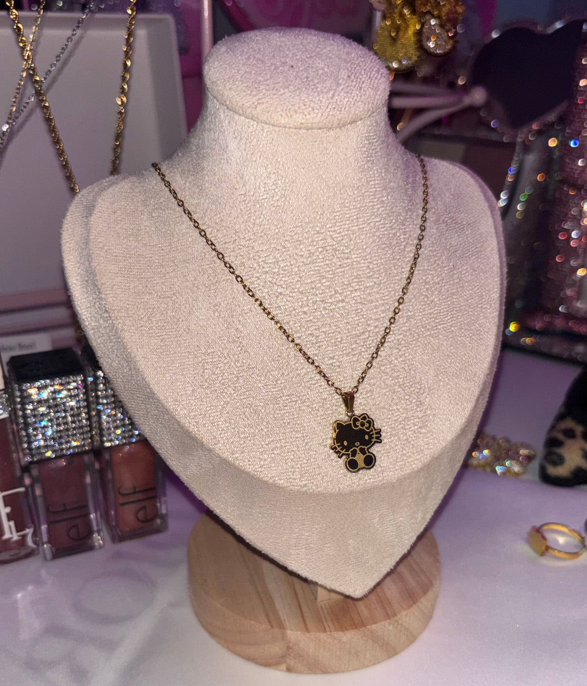 Gold HELLO KITTY necklace