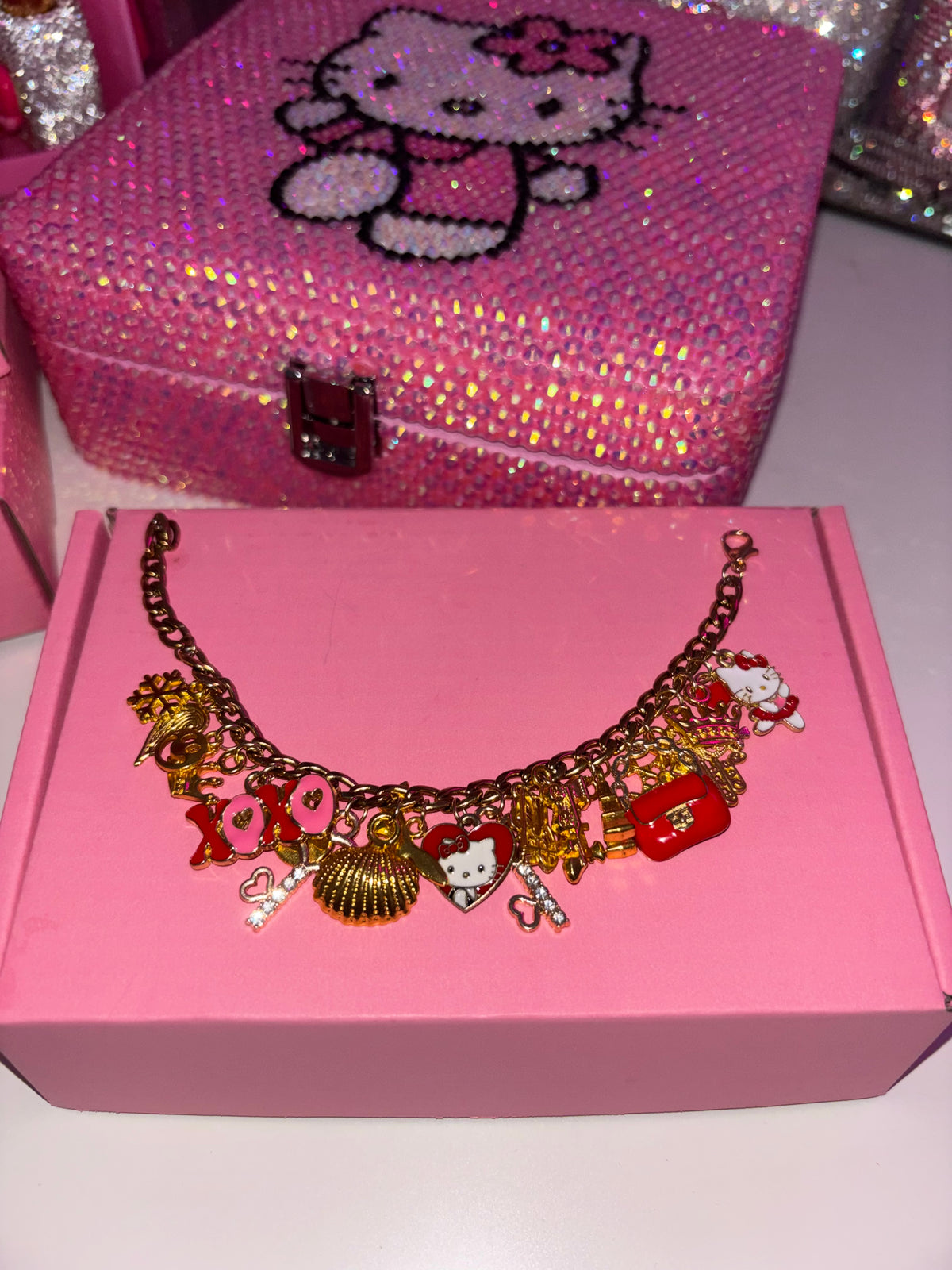 Gold & red HELLO KITTY charm bracelet