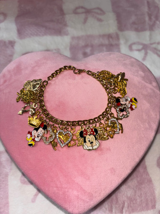 Gold MINNIE MOUSE charm bracelet