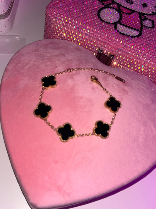 Black & Gold Clover bracelet