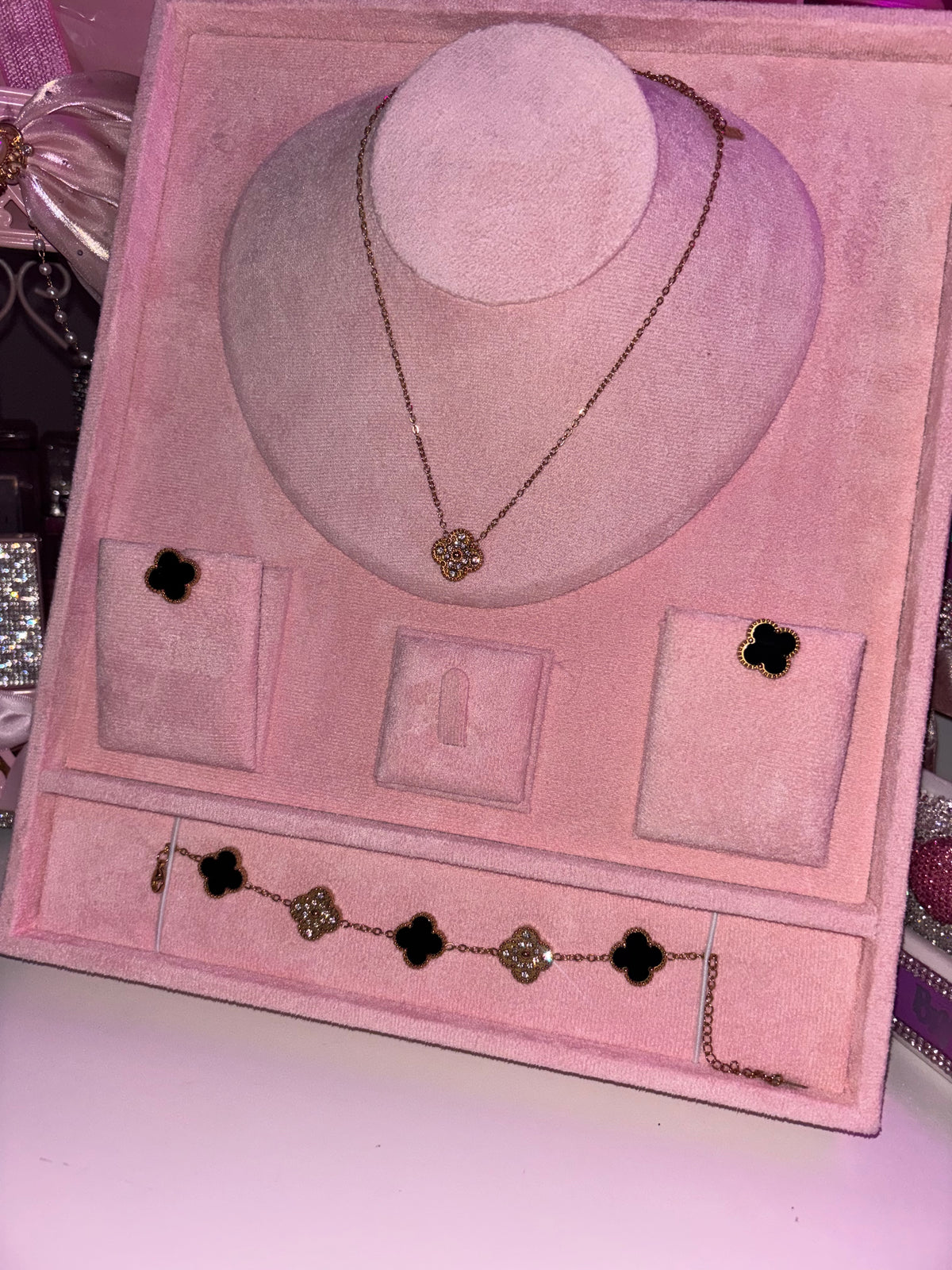 Black & Gold DIAMOND flower necklace, earrings AND bracelet set!